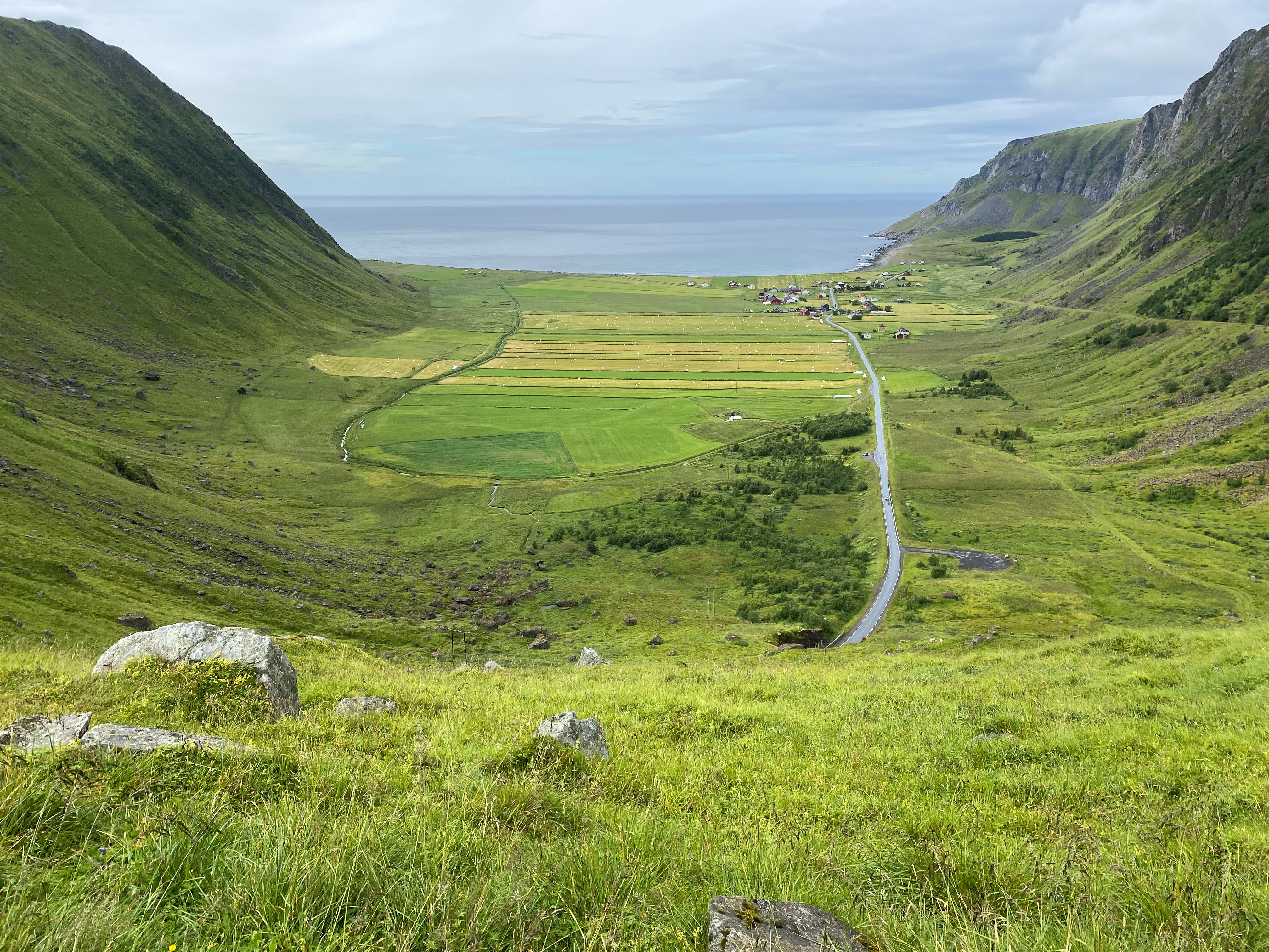 Unstad (UKL) på yttersida av Vestvågøy. Foto: Arne Farup/Statsforvalteren i Nordland.