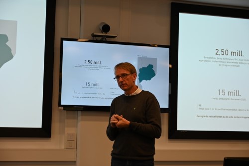 Seniorrådgiver i KS Martin Skramstad snakket om økonomiske konsekvenser som følge av barnevernsreformen Foto: Lisbeth B. Huse. Seniorrådgiver i KS Martin Skramstad snakket om økonomiske konsekvenser som følge av barnevernsreformen