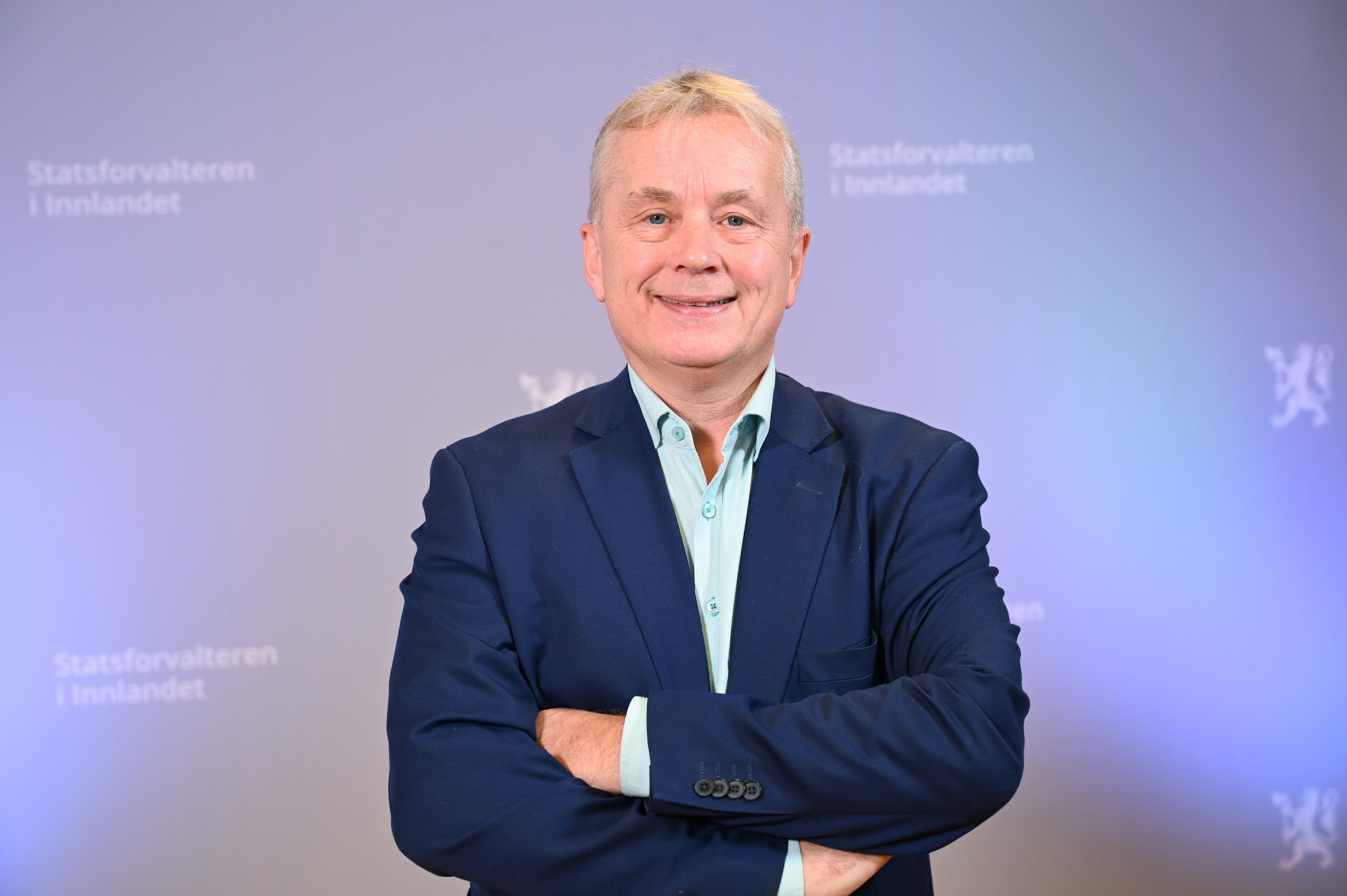 Foto: Kristina Skamsar. Portrettbilde av mann